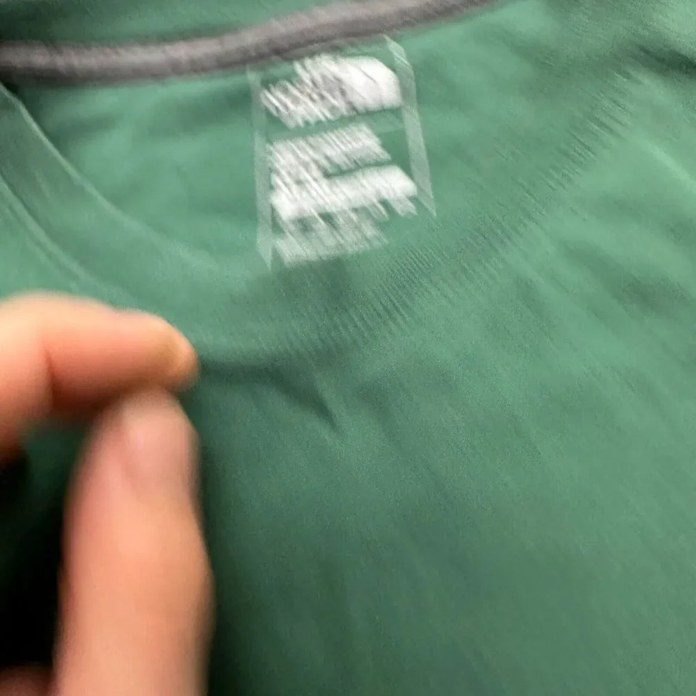 The North Face Crew Neck T-Shirt Mens Green Short Sleeve Casual Graphic Tee Top
